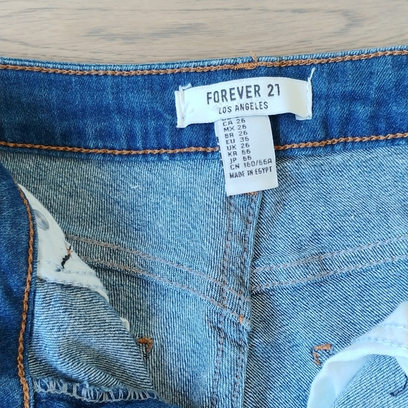 Flared Jeans - Picture 3 of 3